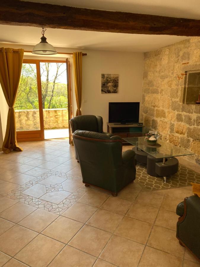 Chez Sophie - Gite Et Gite Equestre Clermont-Dessous Exteriör bild