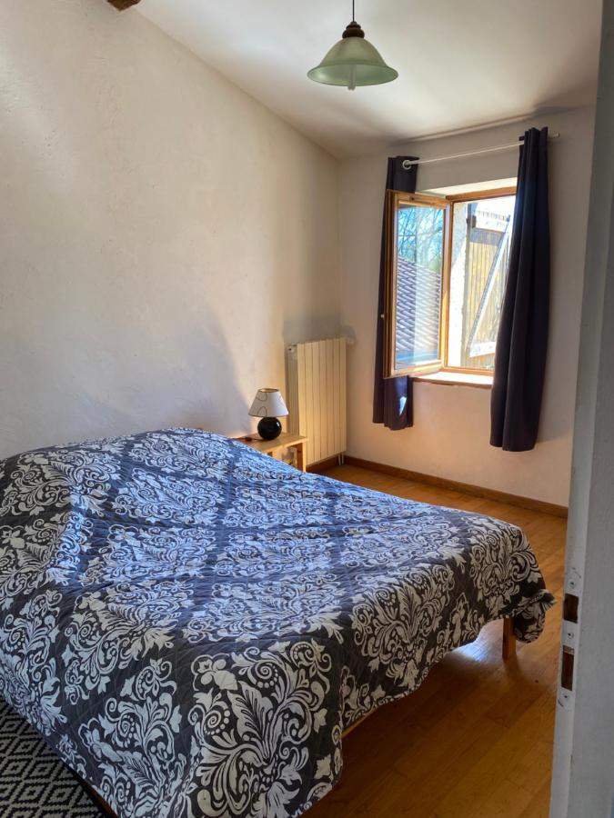 Chez Sophie - Gite Et Gite Equestre Clermont-Dessous Exteriör bild